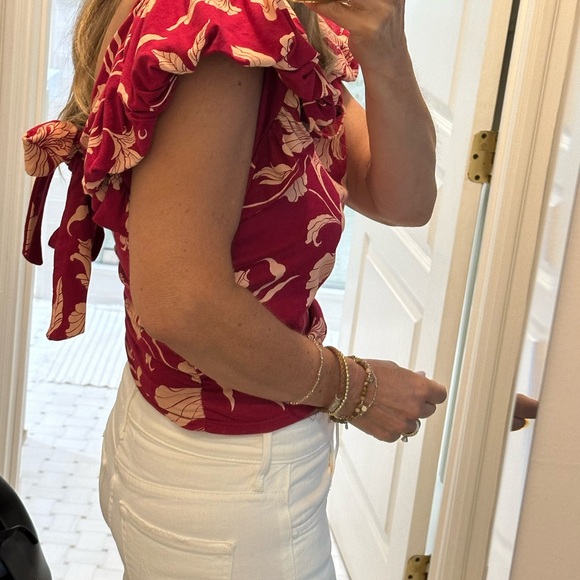 Floral Ruffle Sleeve Top - Raspberry - Picture 3 of 6